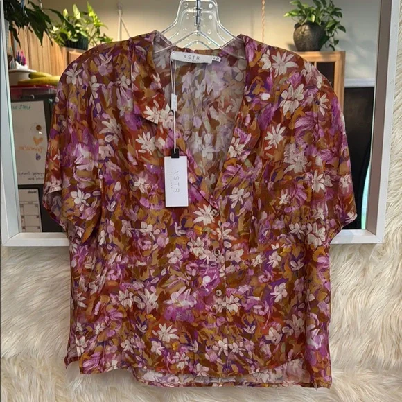 ASTR The Label Womens Tourist Top - Picture 2 of 4